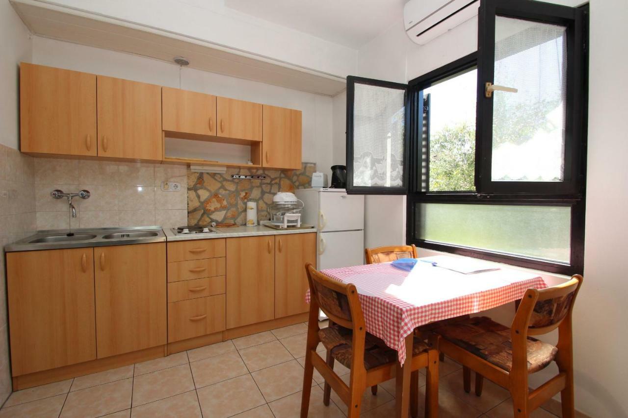 Apartment Sasa Bozac Poreč Extérieur photo